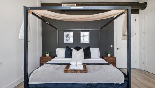 2BR, King Bd, Free Prkn, Gym, NYC View, 8min Train - Foto 2