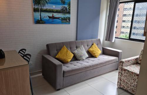 Apartamento na praia de ponta verde com piscina e área de lazer - Foto 6