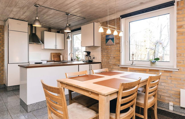 4 Star Holiday Home in Hals - Foto 13