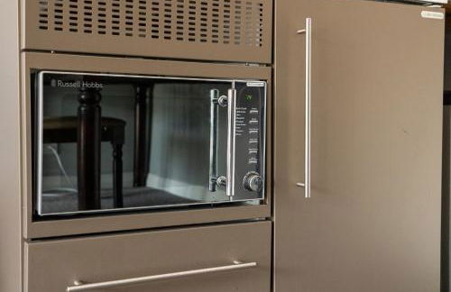 Nr WINDSOR stunning 1 bedroom self contained property in Burnham near Heathrow - Foto 13