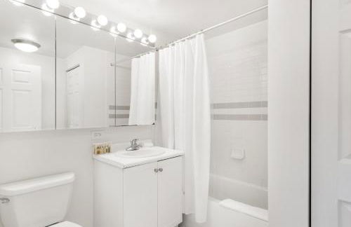 Furnished Quarters at Grove Pointe - Foto 9