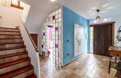 Encantadora casa con piscina privada y chimenea - Foto 26