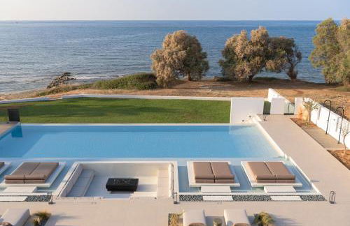 Asea Villa, Spectacular right-on-the-beach Retreat, By ThinkVilla - Foto 15