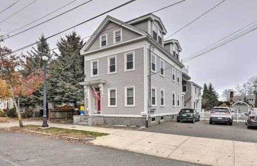 NEW! Family-Friendly Getaway -1 Mi to Dtwn Salem w Roof Deck & Tiki Bar - Foto 22