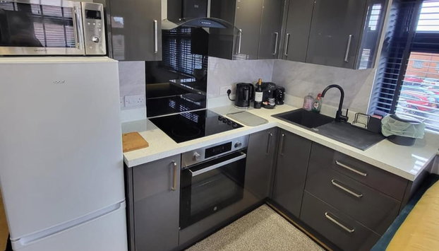 Town Centre Modern 1 Bedroom self-contained Apartment - Foto 2, Imagem principal