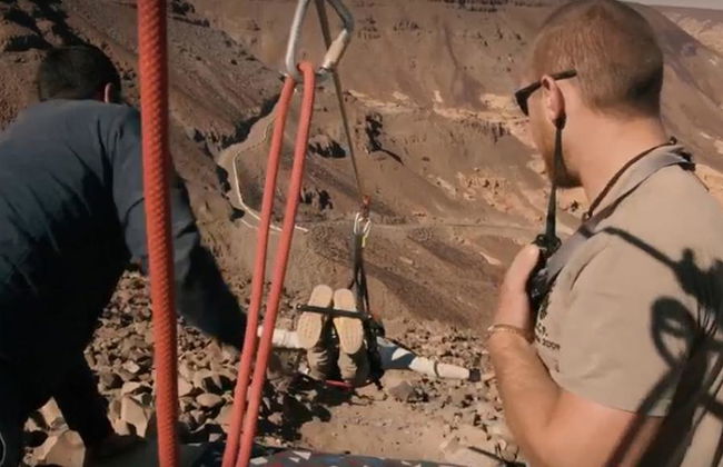 Experiencia de tirolesa en las montañas de Al Ula con traslado opcional - Foto 2