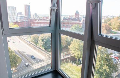 Luxury 2 Bed Apartment In Central Leeds Sleeps 6 - Foto 10