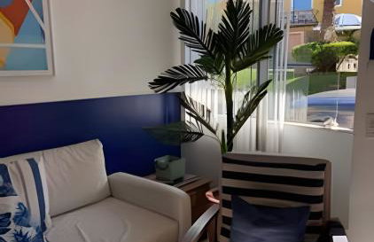 Casa super Charmosa em condomínio na praia - Foto 17