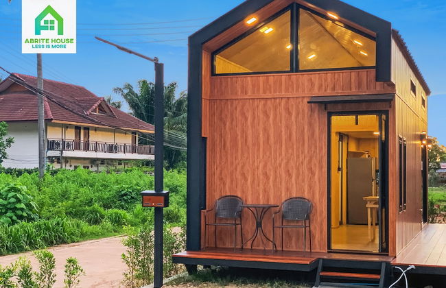 Tiny House on Koh Lanta Only 2 Minutes Walk to the Beach - Photo 21