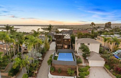 Stunning Bay Views with Pickleball and Hot Tub - Foto 29