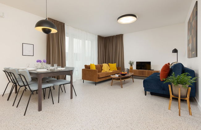 Sunny & Elegant Apartment by Renters - Foto 17