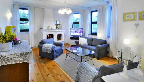 Holiday villa with fireplace and private garden - Foto 3