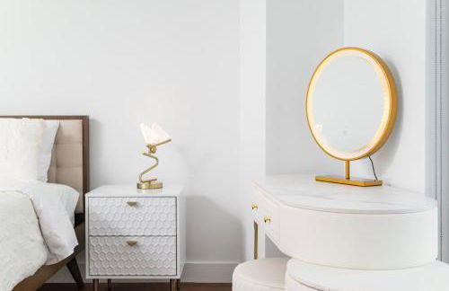 Back-Bay 2BR Condo w Roof top Gym Parking - Foto 28