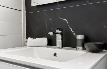 Le Clos des Écorcins - Terrasse - Parking privé - Foto 24