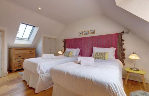 Riding Stable, Rookery Farm - Photo 12