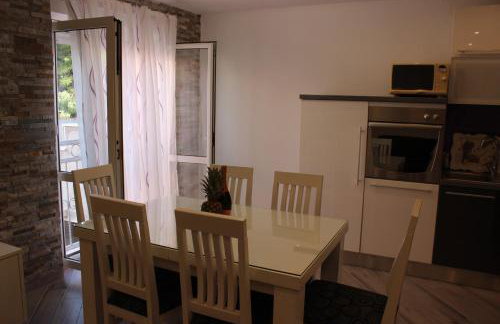 Apartment Lucky with Jacuzzi - Photo 49