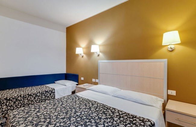 Cozy Apartment in Rimini Italy near Beach - Photo 5