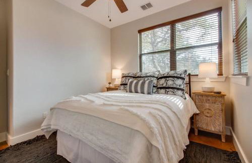 Lakefront Home with WiFi, Entertainment, Dock & Lake Views - Dogs OK - Photo 26