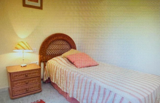 Beautiful 4 Bedroom Duplex Apartment - Foto 3