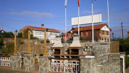 BAÑUGUES TURISMO S.L. - Foto 2