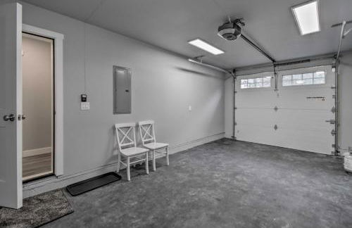 Beach Break Home with Hot Tub - Walk to Beach - Foto 24