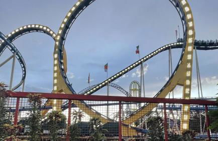 Cute Spacious Home - Photo 51