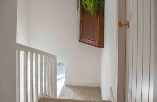 No6, Queens square - Photo 31