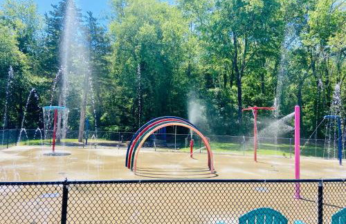 Serene Campground Getaway - Foto 40