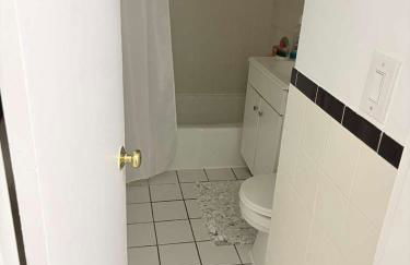 Beautiful cozy place in HEART MANHATTAN - Photo 3