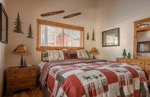 Hot tub*kids room*family cabin - Foto 23