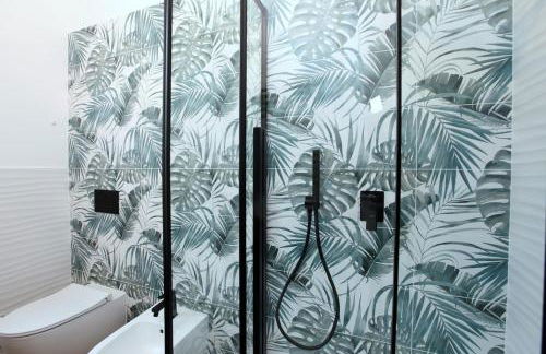 Bright and welcoming two-room modern apartment - Foto 19