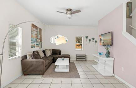 Spacious Family Townhouse Sleeps 8 - Foto 9