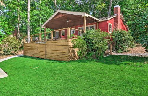 Waterfront Lake Martin Home with Grill and Beach! - Foto 21