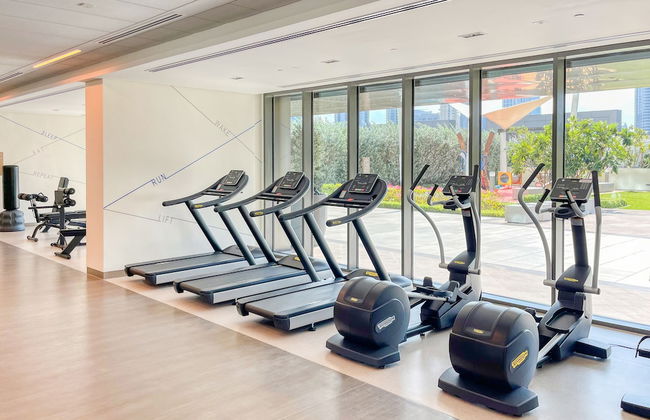 Maison Privee - Luxury Apt with Burj Khalifa Vw & Direct Mall Access - Photo 24