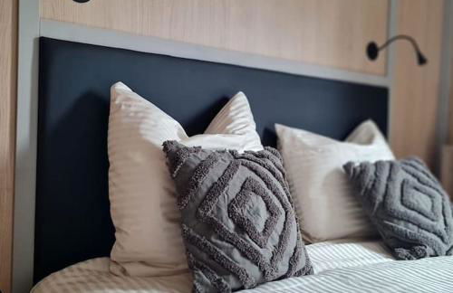 Cottage pour 6 personnes avec piscine couverte et chauffée à 300 m de la mer avec Wi-Fi et climatisé , 3 chambres - Foto 10