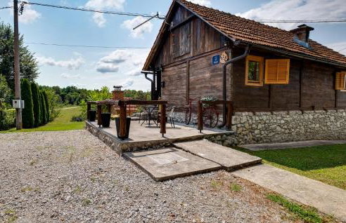 Amazing Home In Netretic - Photo 14