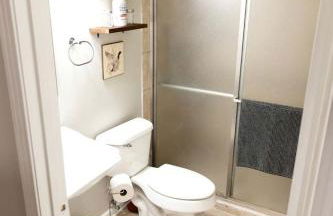 Family Lake Glamping for an Outdoor Adventure in Tupelo, Mississippi - Foto 2