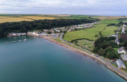 Yellow Cottage - 2 Bedroom Cottage - Dale - Foto 15