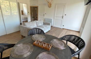 Magnifique appartement classé 4 étoiles avec Sauna et terrasse dans chalet - Foto 2