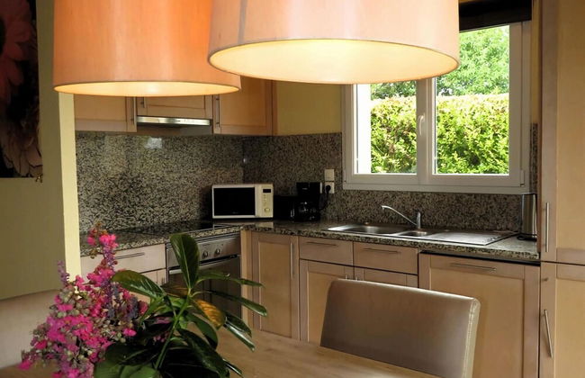 Spacious Villa With Garden and Pool - Foto 6