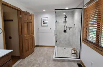 Tall Pines- 5-bedroom 3-bath with hot tub and more! - Foto 16