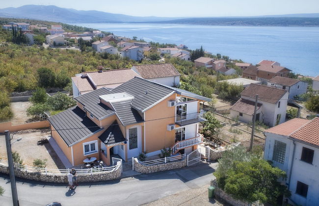 Beautiful Holiday Home in Maslenica Near Beach" - Foto 33