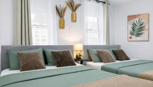 Cozy Central Units in Prime Location - Foto 1