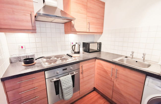 MK Hub Apartment with Oak Furniture - Foto 8