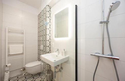 Lovely Home In Ostrvica - Photo 41