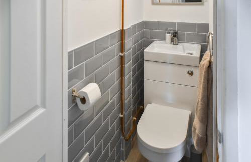 Waterside - Photo 16