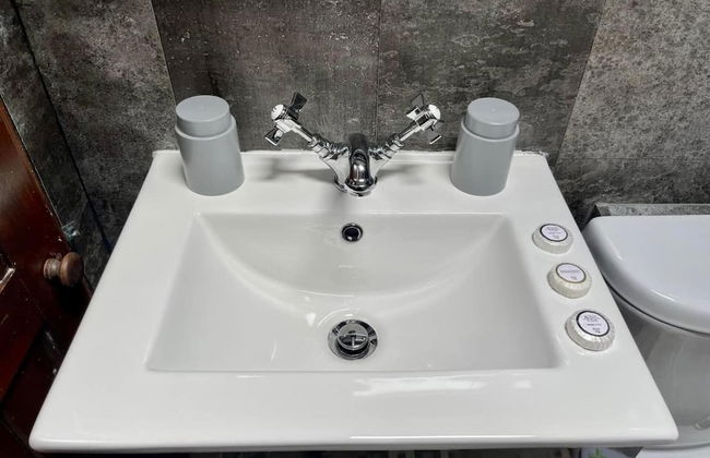 Cosy Cottage With hot Tub-oozing Character! - Foto 7