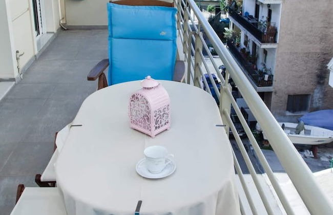 Elegant & Spacious Apt. with Sea View - Photo 23