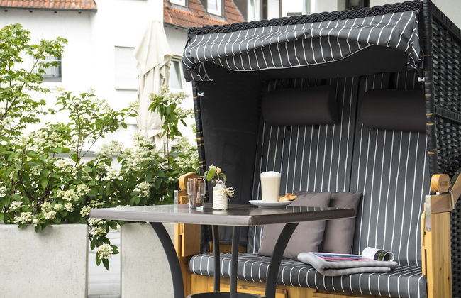 7 Hotel & Boardinghouse - Photo 26