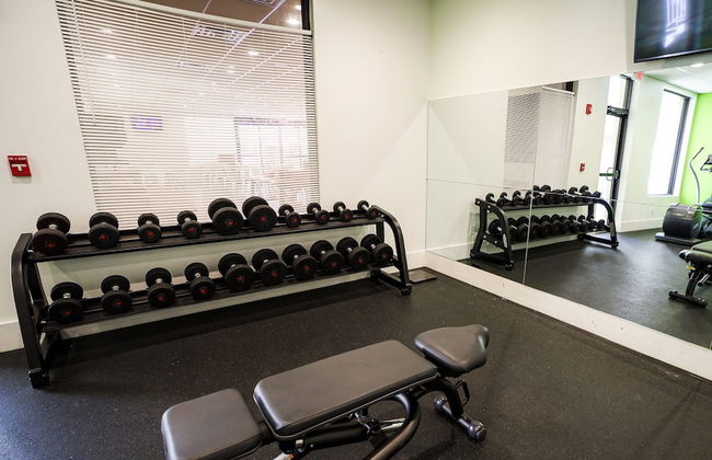 Entire Studio With Free Shuttle to Disney - Foto 61